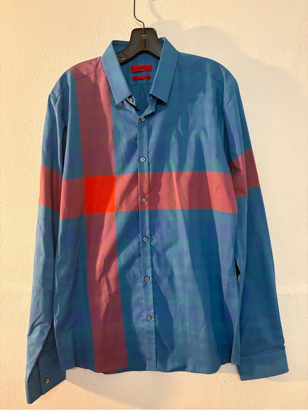 HUGO BOSS Men’s Blue Plaid Button-Up Shirt with Red Accents Large